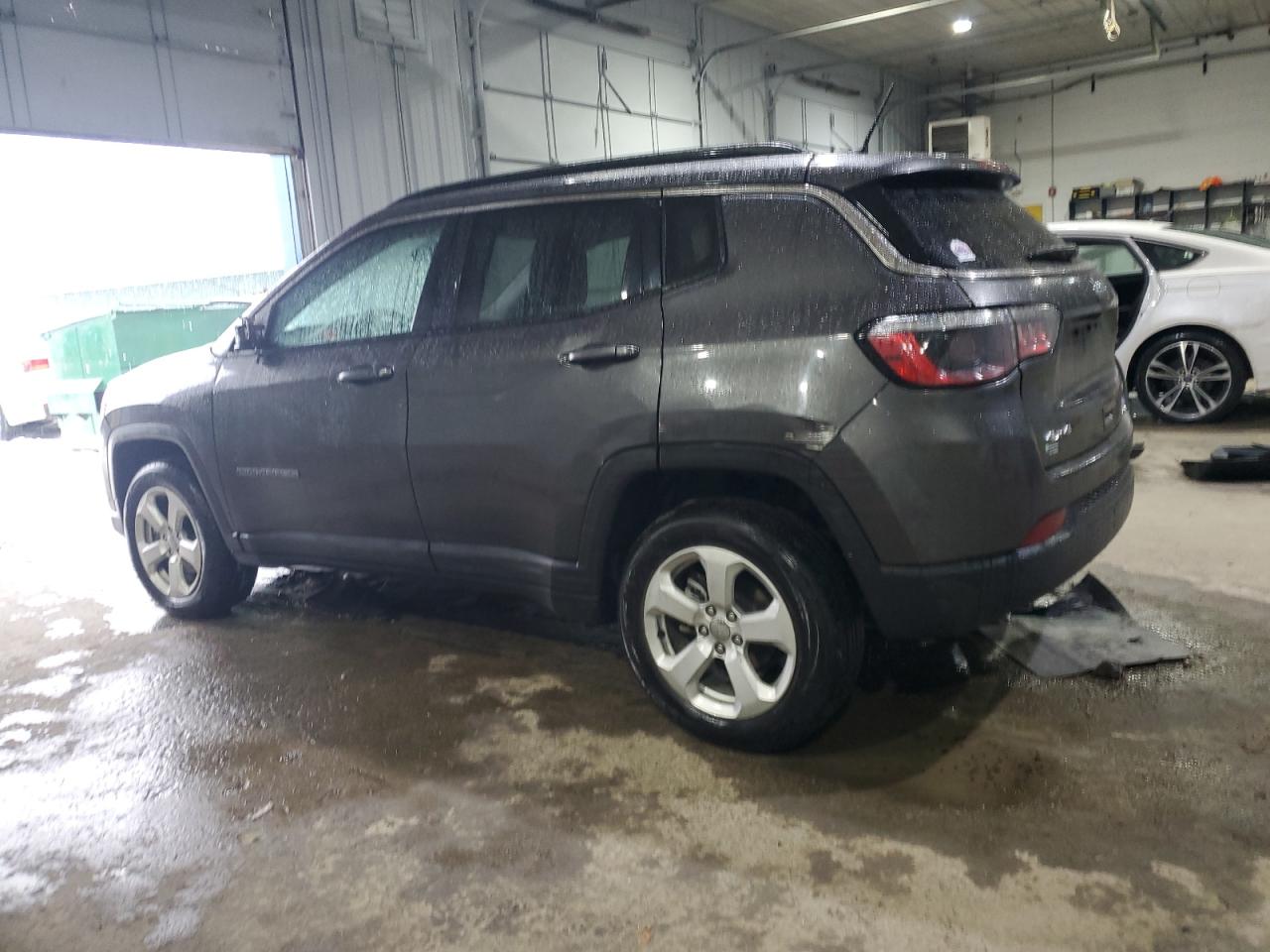 2021 Jeep Compass VIN 3C4NJDBB3MT587778 Copart auction photo, side / minor dent/scratches damage thumbnail 2