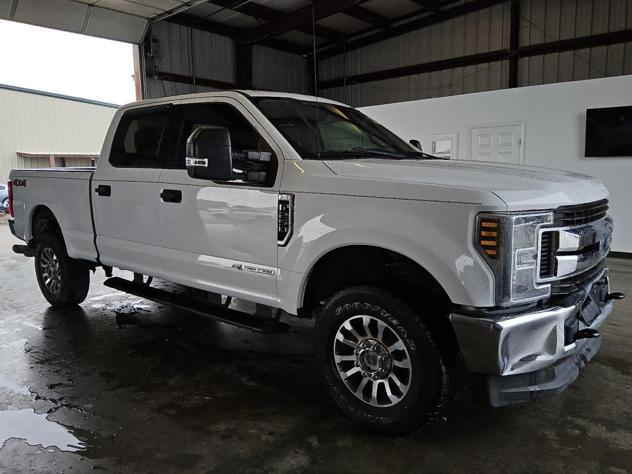 2019 Ford F250 VIN 1FT7W2BTXKEE55962 Copart auction photo, front end damage thumbnail 4