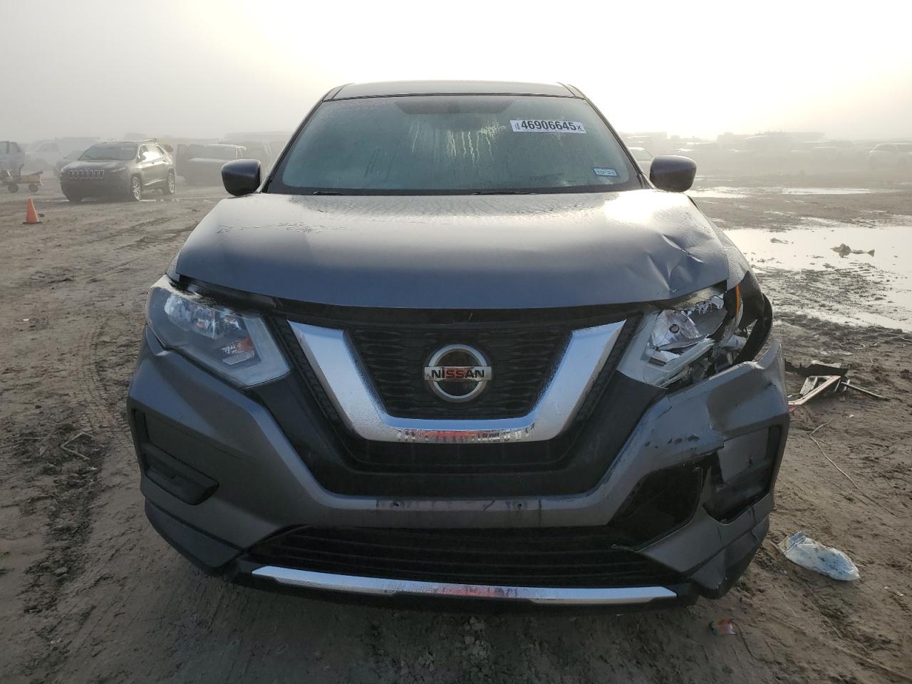 2018 Nissan Rogue VIN 5N1AT2MT2JC762978 Copart auction photo, front end / minor dent/scratches damage thumbnail 5