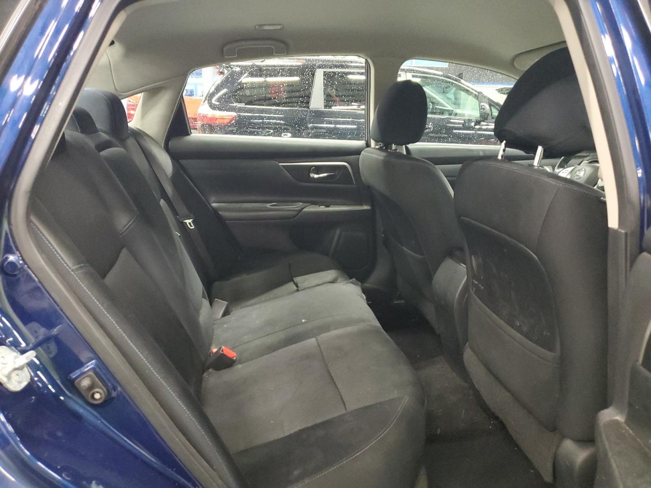 2017 Nissan Altima VIN 1N4AL3AP8HC263622 Copart auction photo, minor dent/scratches / mechanical damage thumbnail 10