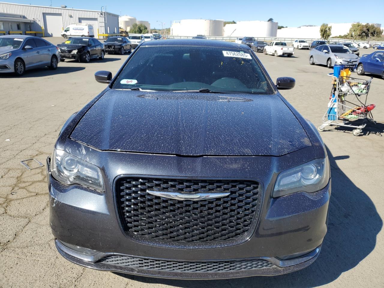 2016 Chrysler 300 VIN 2C3CCABT4GH220317 Copart auction photo, vandalism / front end damage thumbnail 5