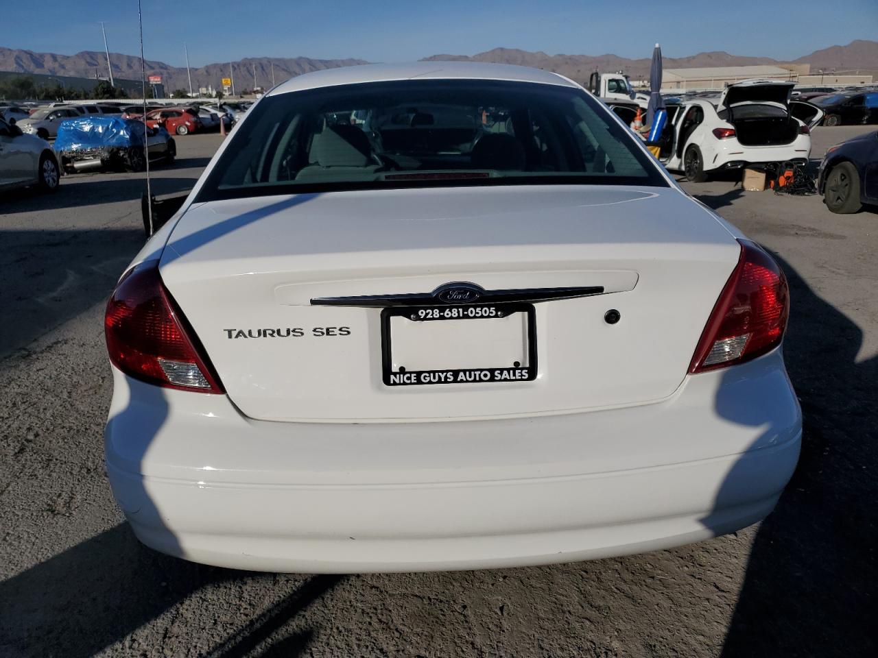 2003 Ford Taurus VIN 1FAFP55223A189509 Copart auction photo, front end damage thumbnail 6