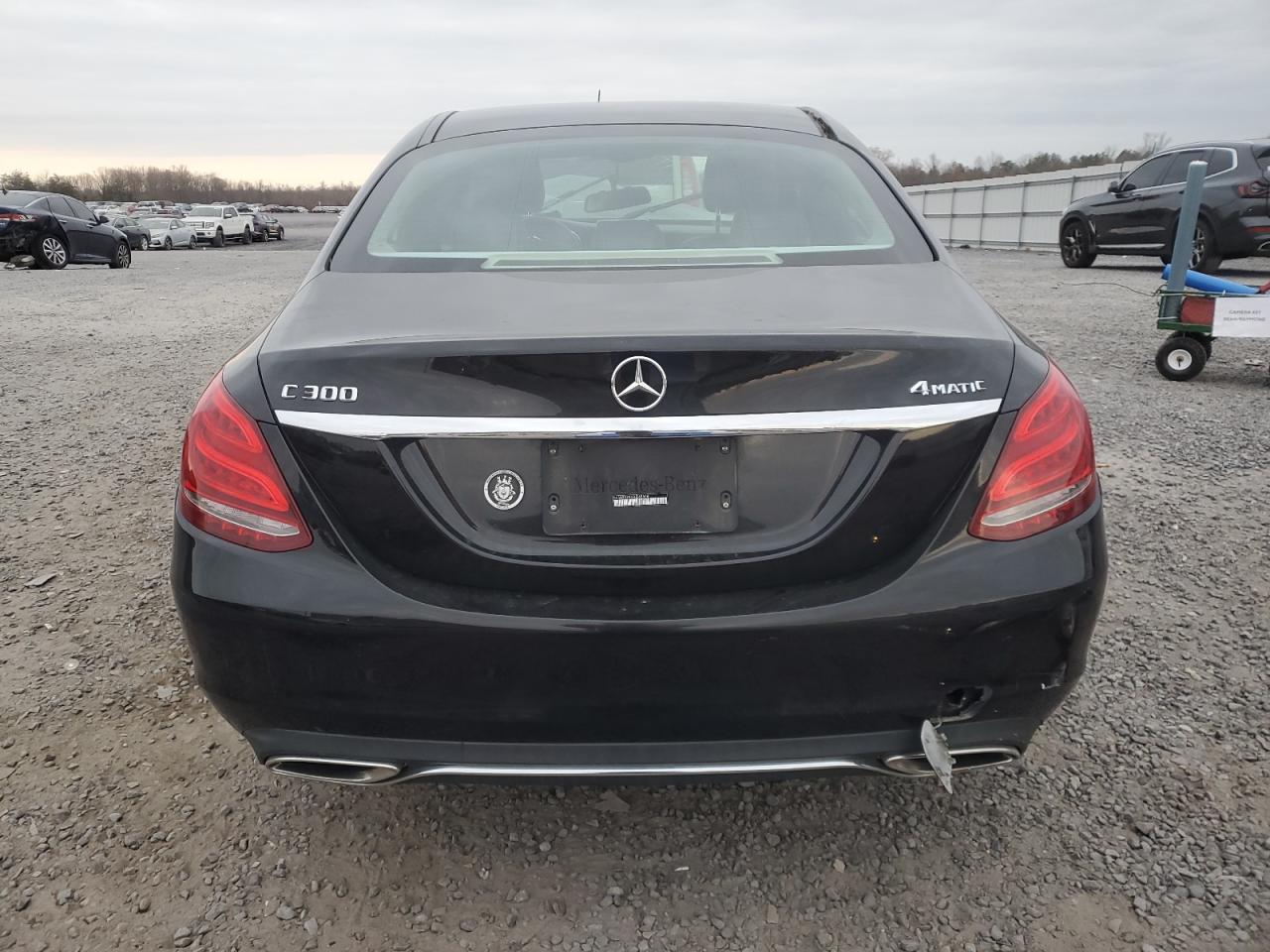 2015 Mercedes-Benz C-klasse VIN 55SWF4KB4FU048608 Copart auction photo, all over damage thumbnail 6