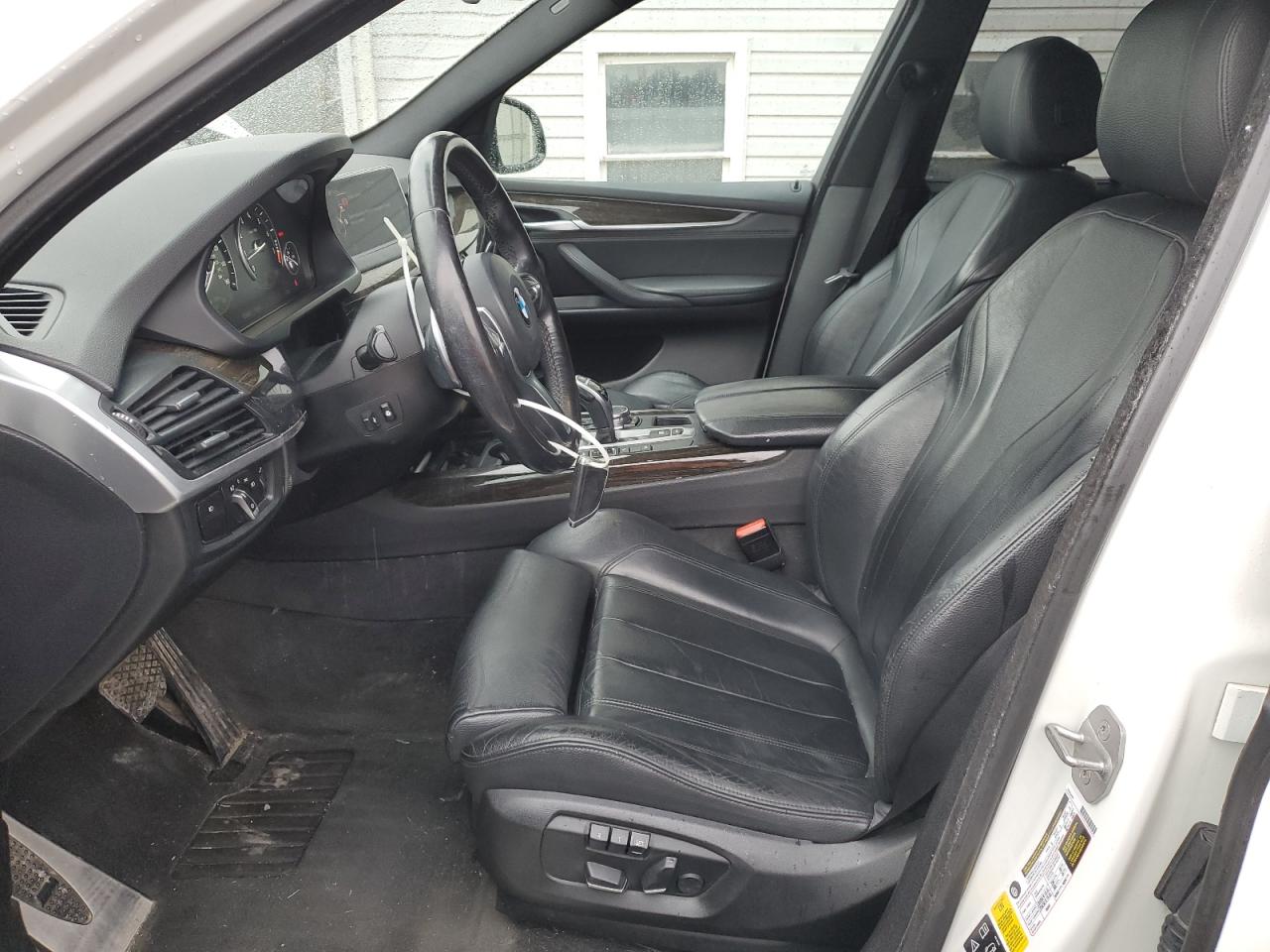 2016 BMW X5 VIN 5UXKR0C52G0P26943 Copart auction photo, front end / minor dent/scratches damage thumbnail 7