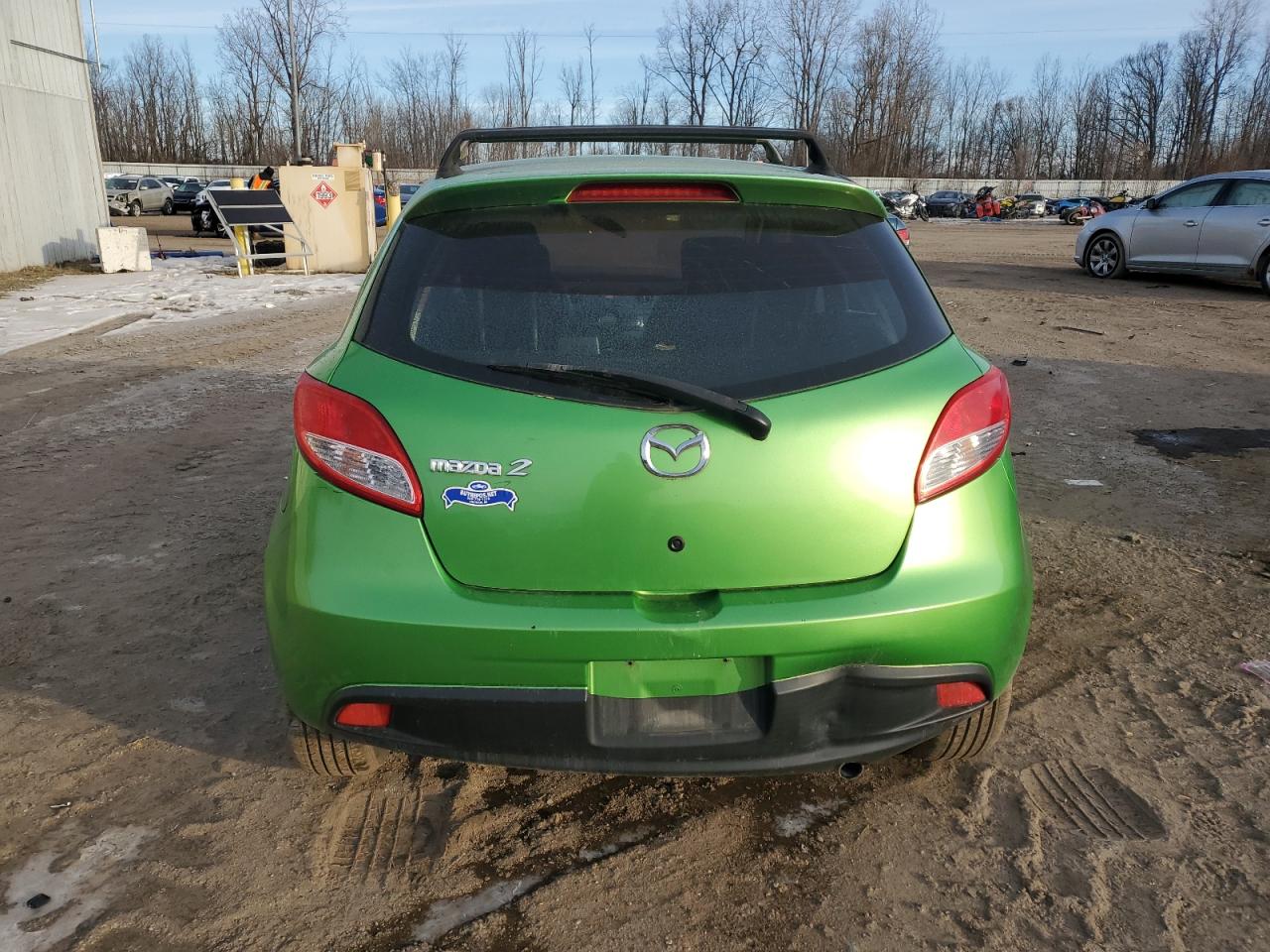 2013 Mazda 2 VIN JM1DE1LY0D0161545 Copart auction photo, front end / side damage thumbnail 6