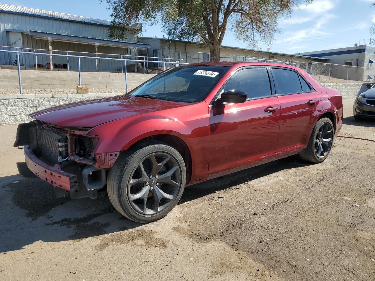 2020 Chrysler 300 VIN 2C3CCAAG4LH233440