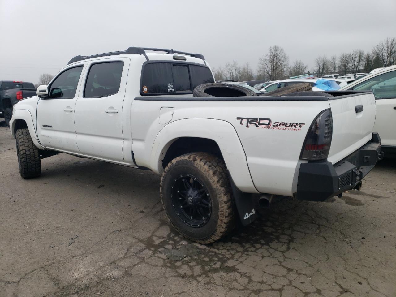 2014 Toyota Tacoma VIN 3TMMU4FN1EM066125 Copart auction photo, front end damage thumbnail 2