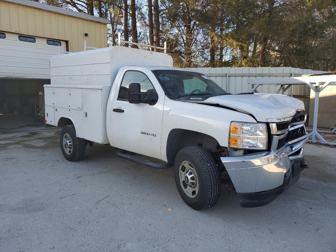 2011 Chevrolet Silverado VIN 1GC0CVCG0BF138375 Copart auction photo, front end damage thumbnail 4