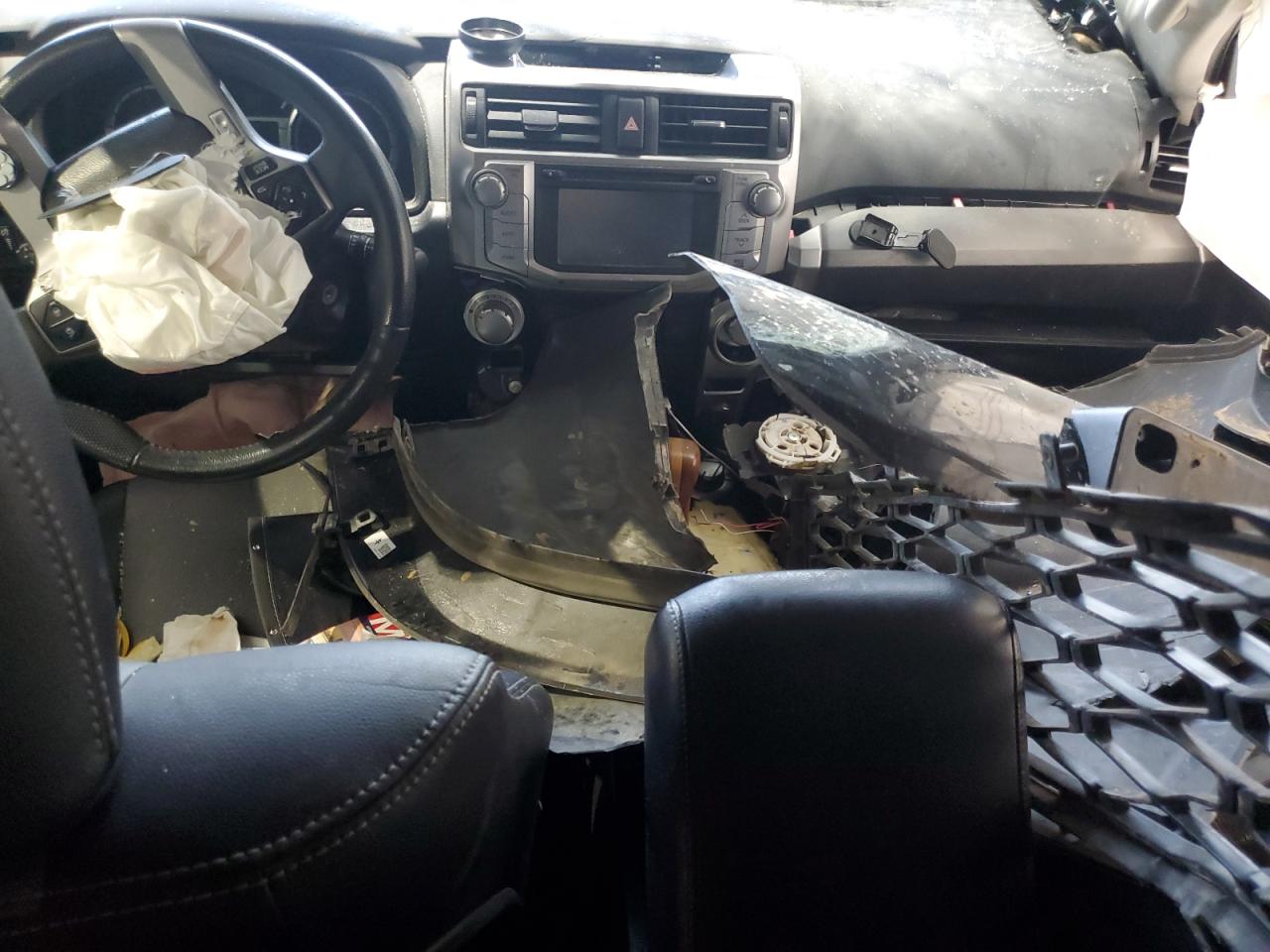 2018 Toyota 4Runner VIN JTEBU5JR6J5546826 Copart auction photo, rollover / all over damage thumbnail 8