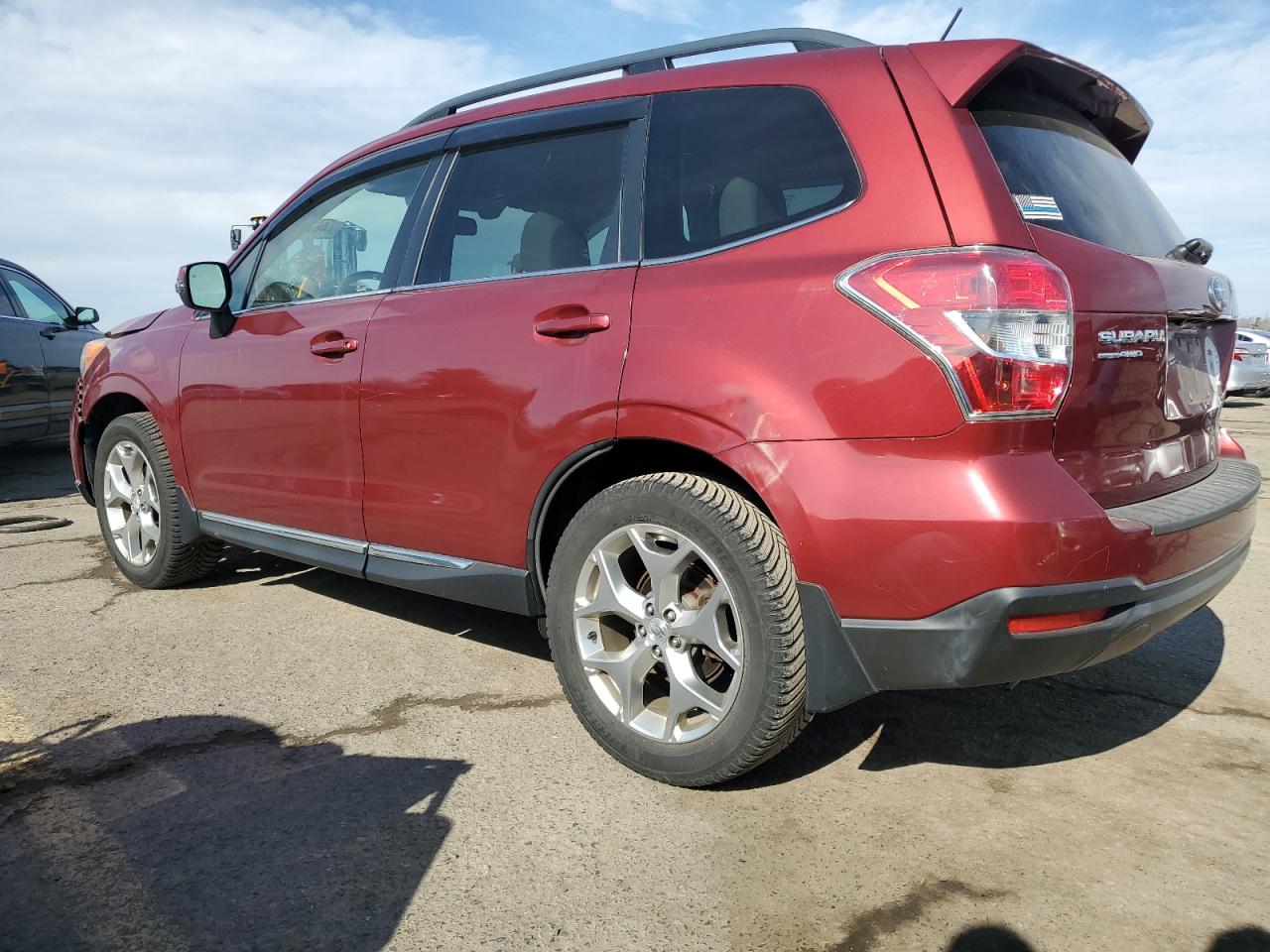 2015 Subaru Forester VIN JF2SJAWC3FH476722 Copart auction photo, front end damage thumbnail 2