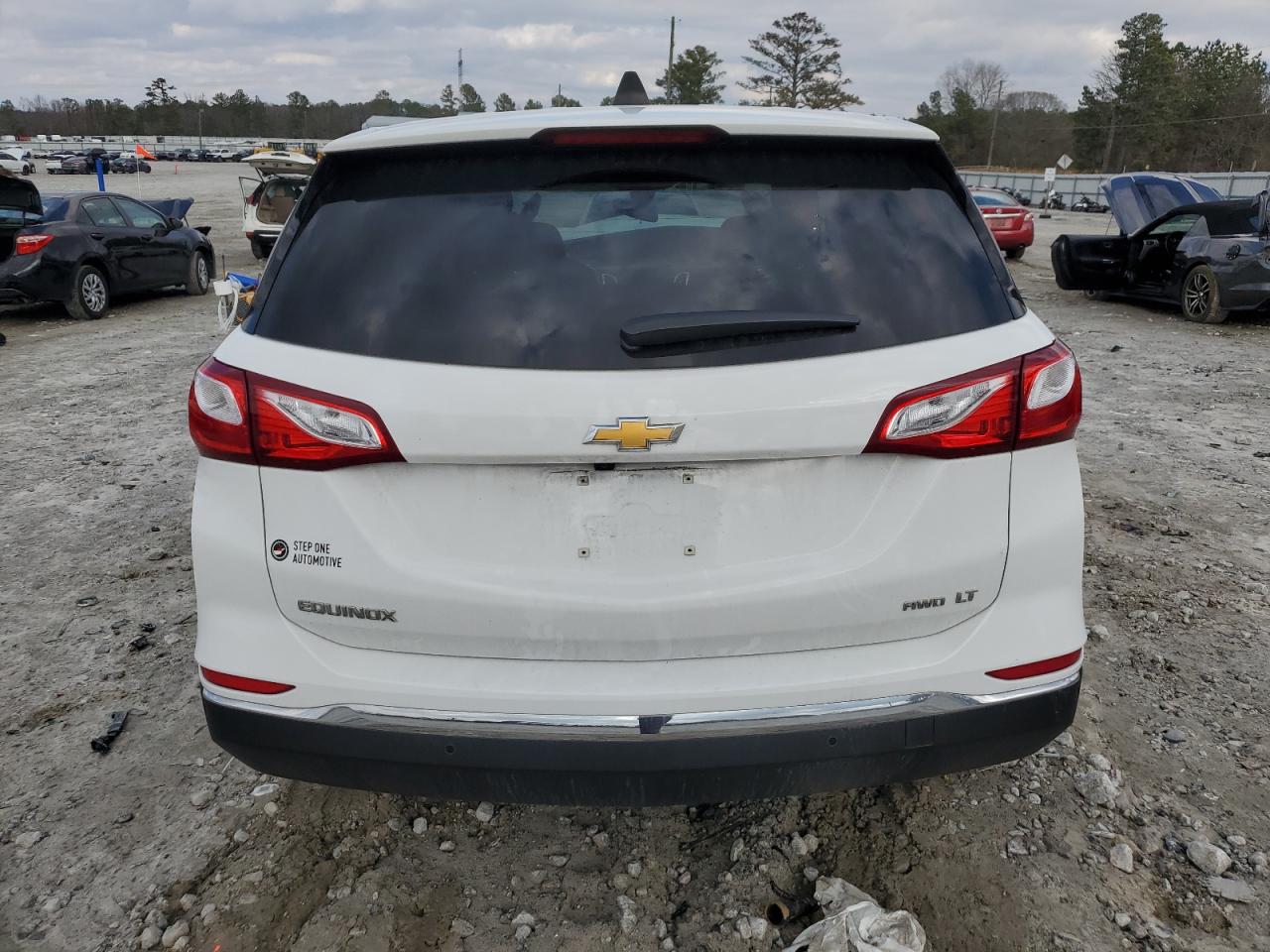 2020 Chevrolet Equinox VIN 2GNAXUEVXL6166086 Copart auction photo, front end damage thumbnail 6
