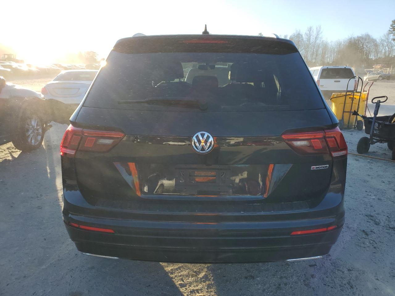 2021 Volkswagen Tiguan VIN 3VV2B7AX9MM098280 Copart auction photo, front end damage thumbnail 6