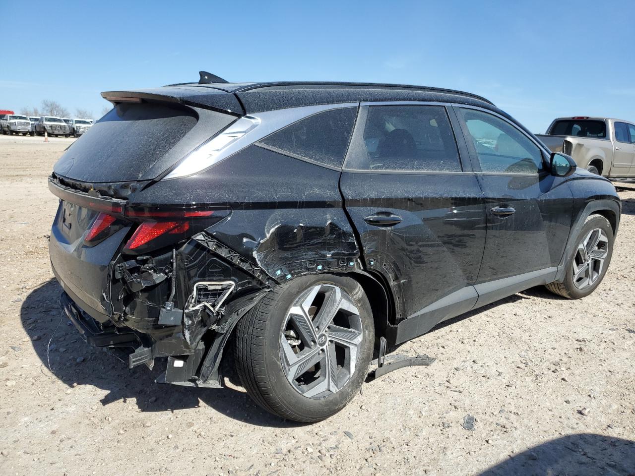 2024 Hyundai Tucson VIN 5NMJB3DE2RH424217 Copart auction photo, rear end / side damage thumbnail 3