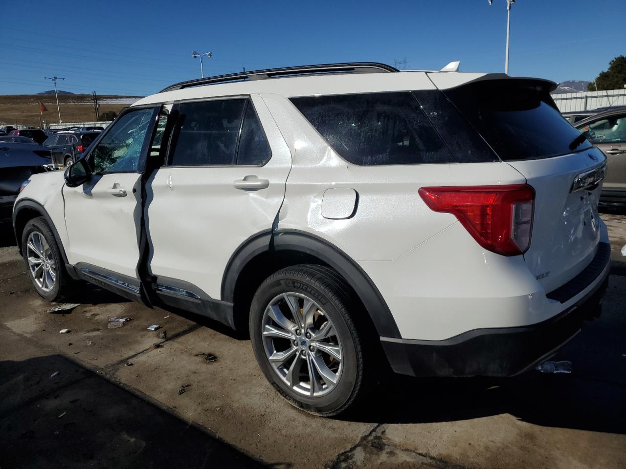 2023 Ford Explorer VIN 1FMSK8DH7PGB88224 Copart auction photo, rollover damage thumbnail 2