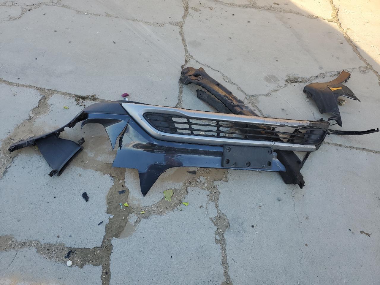 2019 Hyundai Santa Fe VIN KM8SM4HF5KU301321 Copart auction photo, front end / mechanical damage thumbnail 12