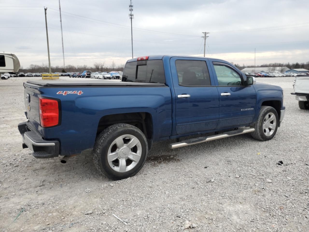 2015 Chevrolet Silverado VIN 3GCUKREC7FG211901 Copart auction photo, rear end / front end damage thumbnail 3