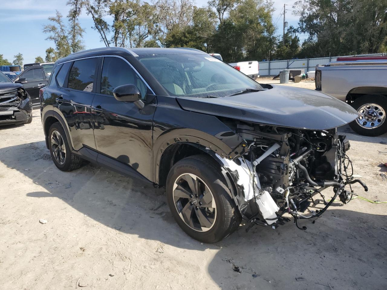 2024 Nissan Rogue VIN 5N1BT3BA5RC724233 Copart auction photo, front end damage thumbnail 4