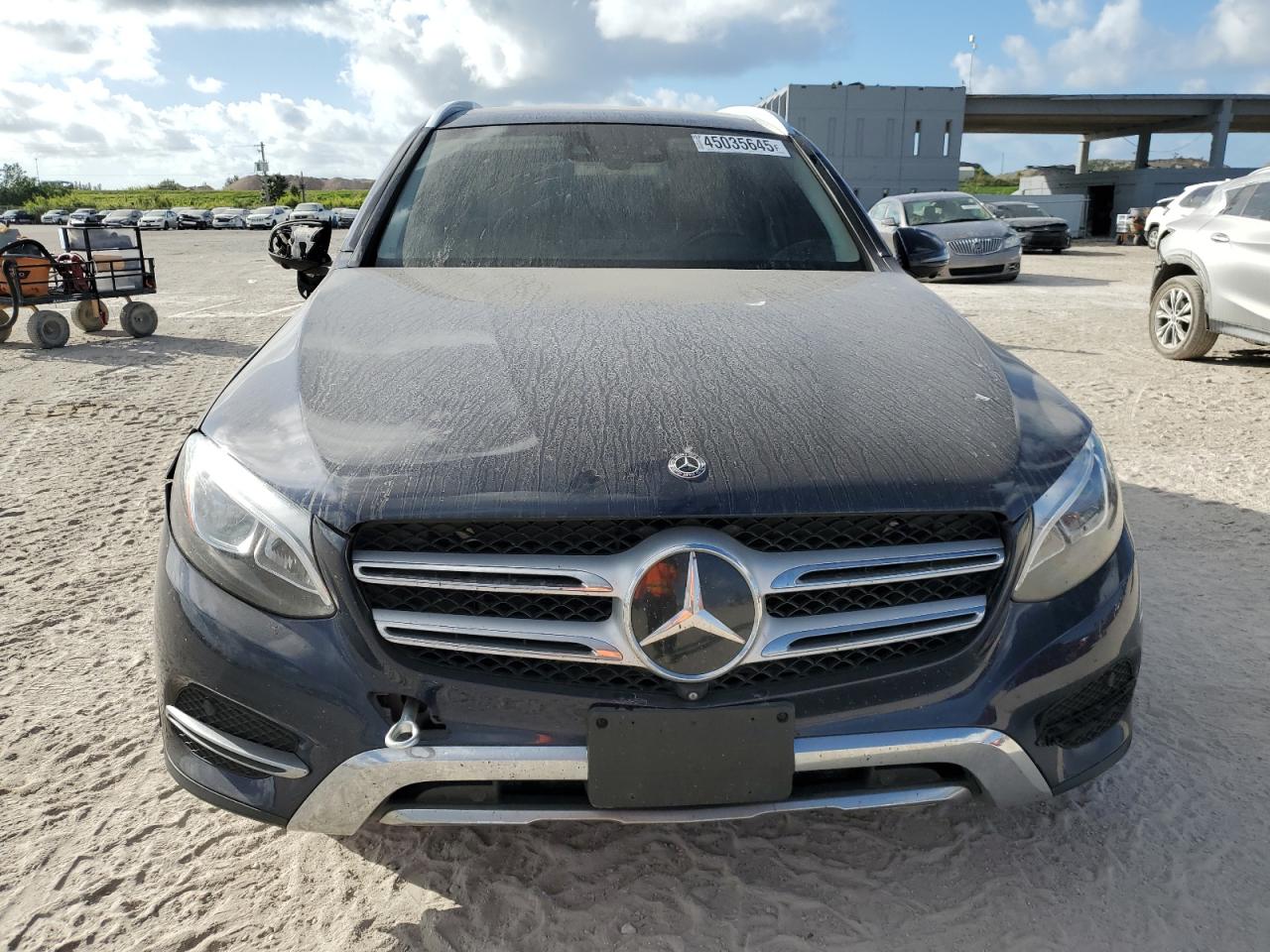 2018 Mercedes-Benz GLC VIN WDC0G4KB1JV101497 Copart auction photo, front end / minor dent/scratches damage thumbnail 5