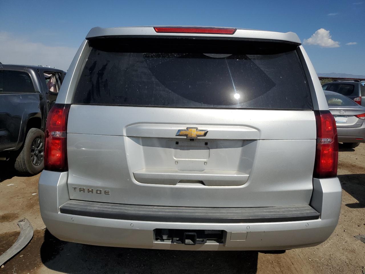 2018 Chevrolet Tahoe VIN 1GNSCAKC6JR376672 Copart auction photo, front end / frame damage damage thumbnail 6