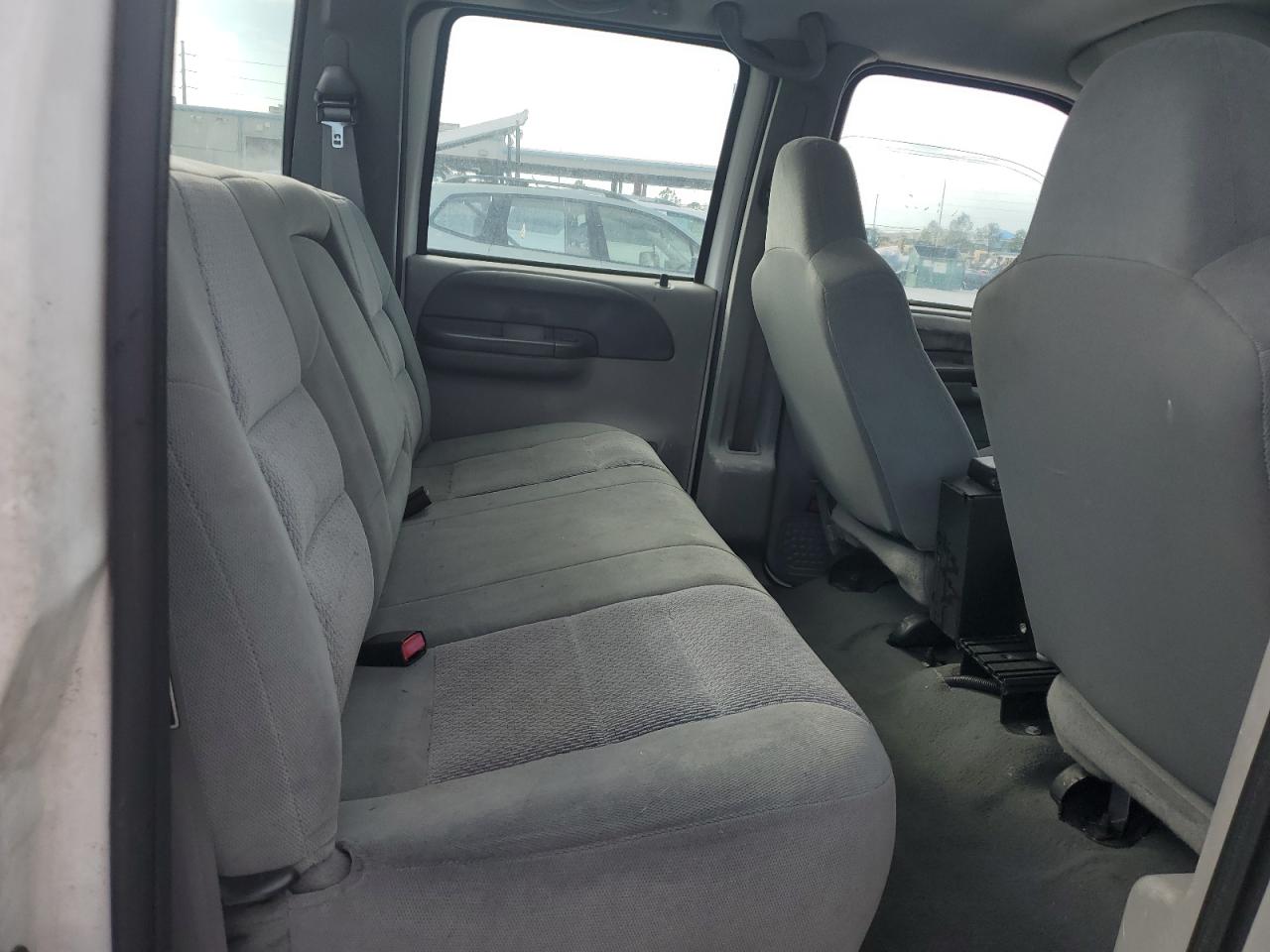2003 Ford F250 VIN 1FTNW20L93EC74265 Copart auction photo, normal wear / minor dent/scratches damage thumbnail 10