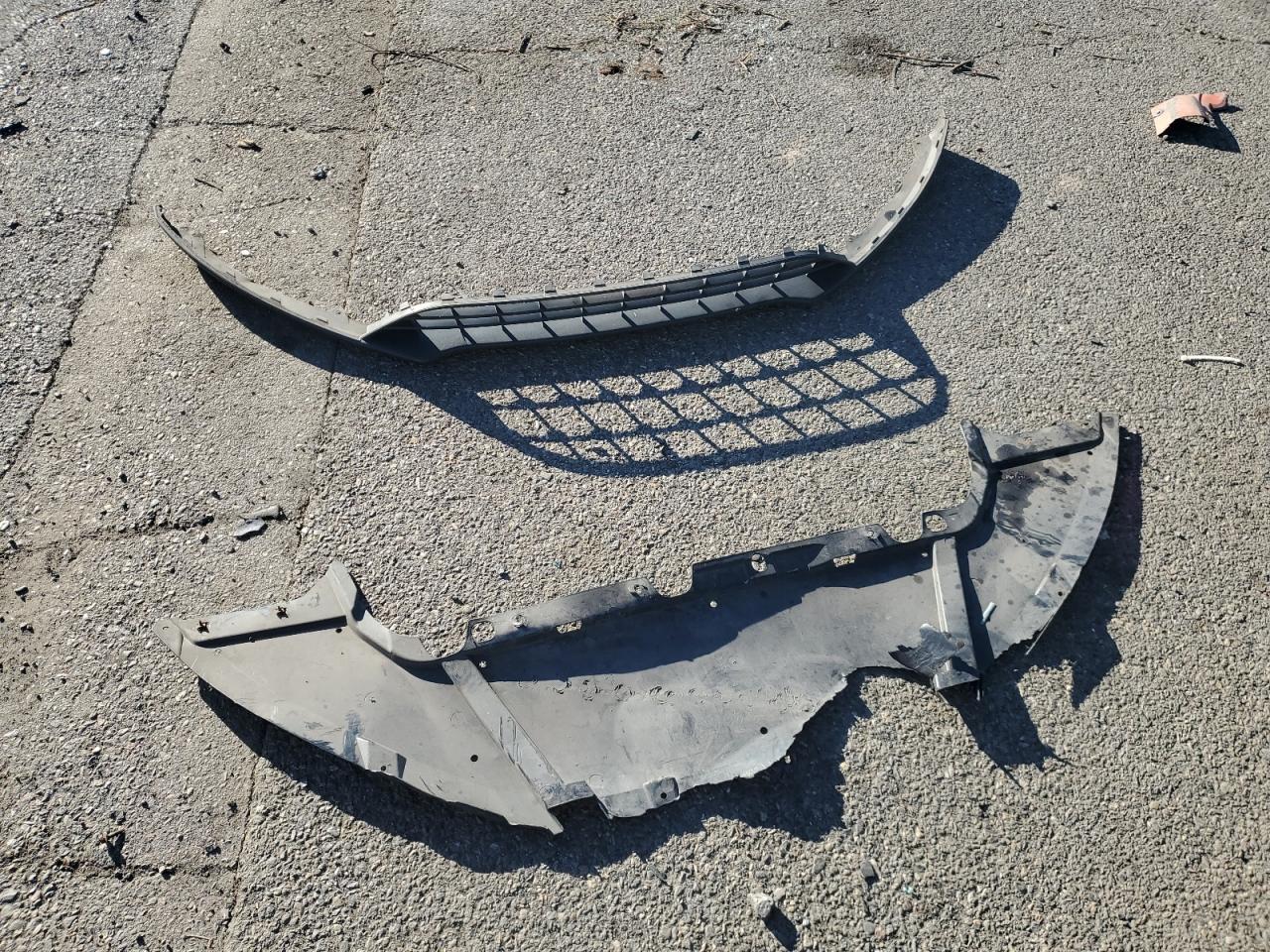 2016 Ford Focus VIN 1FADP3N26GL255016 Copart auction photo, side / undercarriage damage thumbnail 12