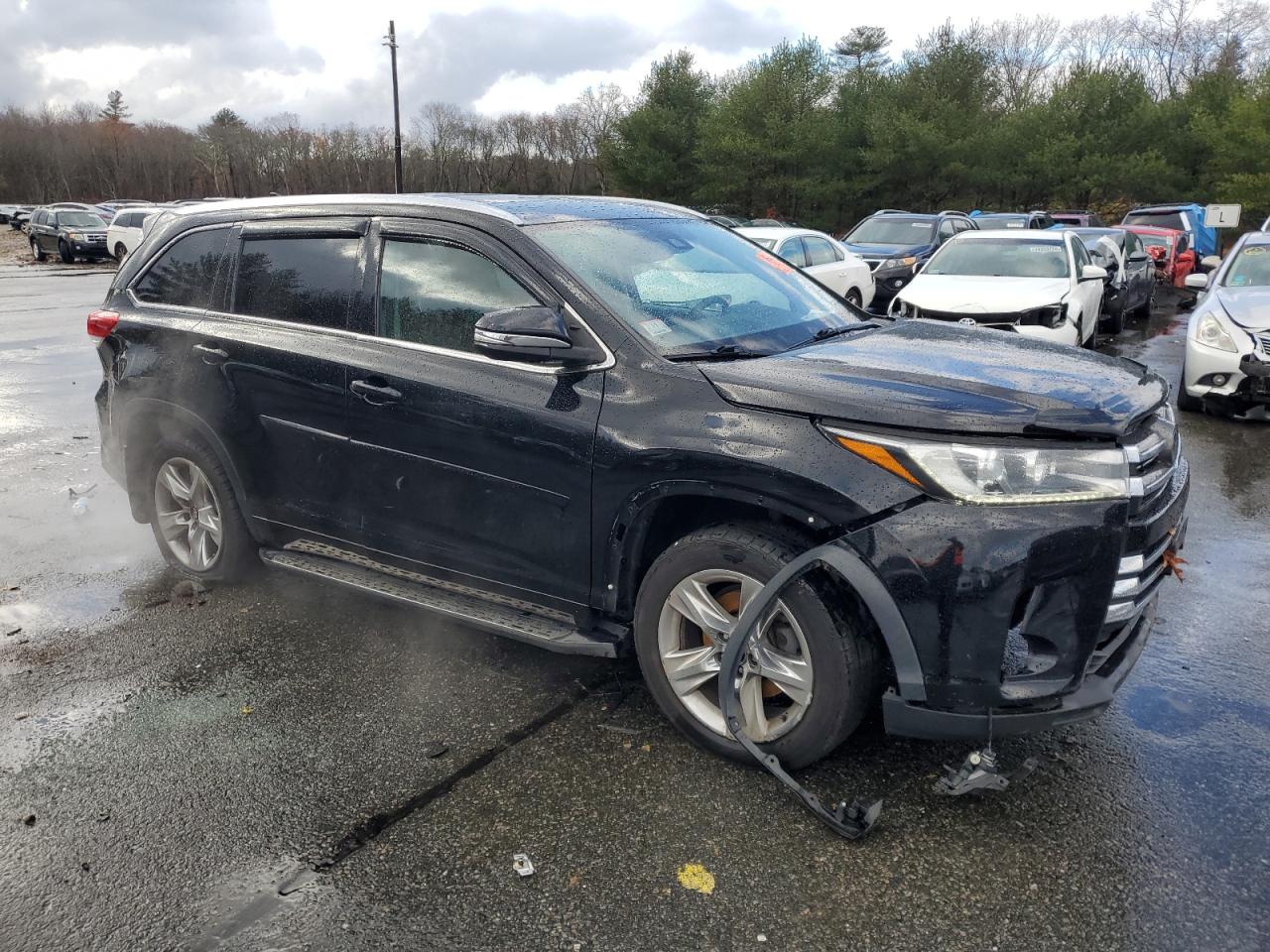 2018 Toyota Highlander VIN 5TDDZRFH6JS491830 Copart auction photo, front end / minor dent/scratches damage thumbnail 4