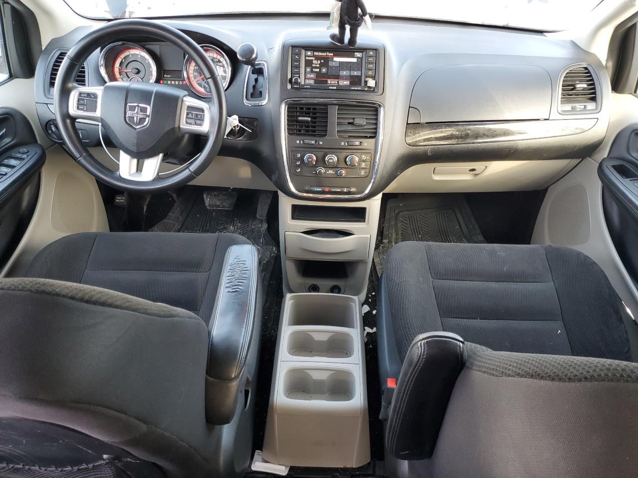 2017 Dodge Caravan VIN 2C4RDGBG0HR867513 Copart auction photo, rear end / front end damage thumbnail 8