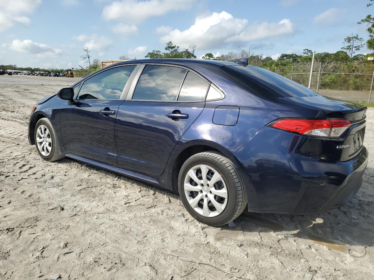 2020 Toyota Corolla VIN 5YFEPRAE5LP140345 Copart auction photo, front end / minor dent/scratches damage thumbnail 2