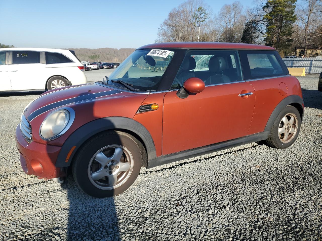 2011 MINI Cooper VIN WMWSU3C54BT094923