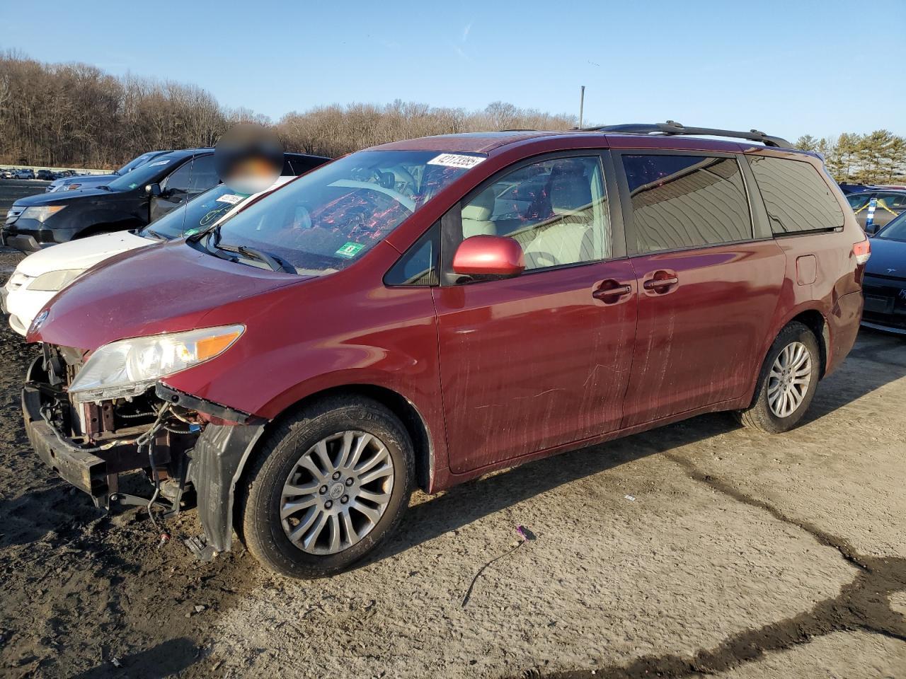 2011 Toyota Sienna VIN 5TDYK3DC7BS057959