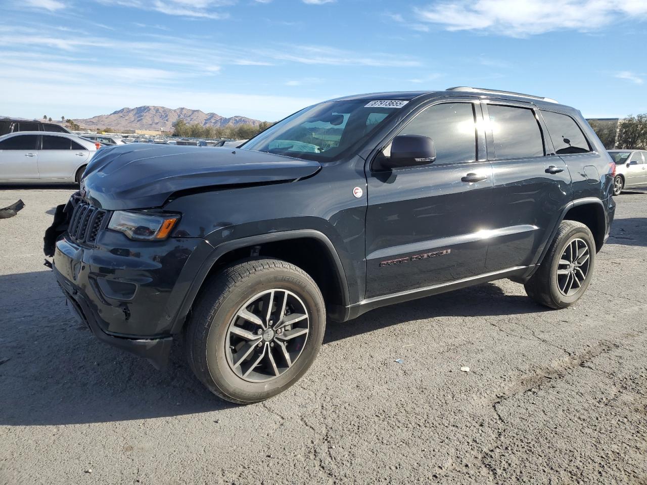 2018 Jeep Grand Cherokee VIN 1C4RJFLG0JC352205
