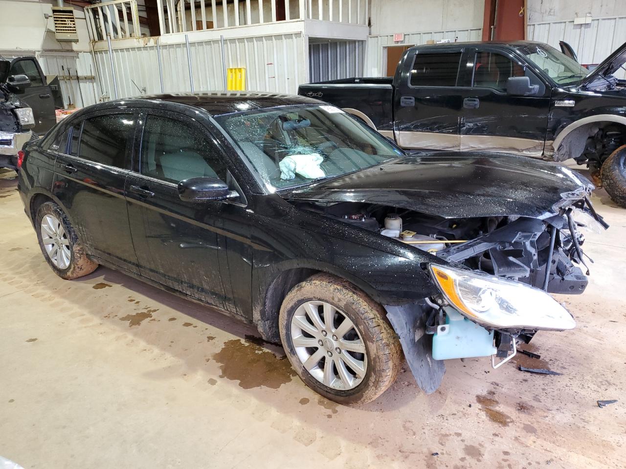 2013 Chrysler 200 VIN 1C3CCBBB3DN569808 Copart auction photo, front end / hail damage thumbnail 4