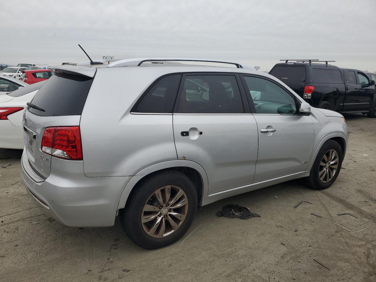 2013 KIA Sorento VIN 5XYKWDA21DG419960 Copart auction photo, mechanical damage thumbnail 3
