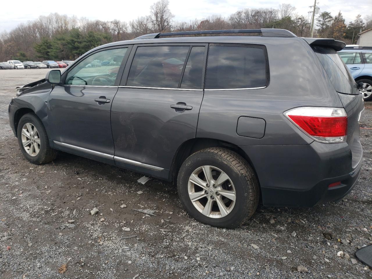 2011 Toyota Highlander VIN 5TDBK3EH8BS059784 Copart auction photo, front end damage thumbnail 2