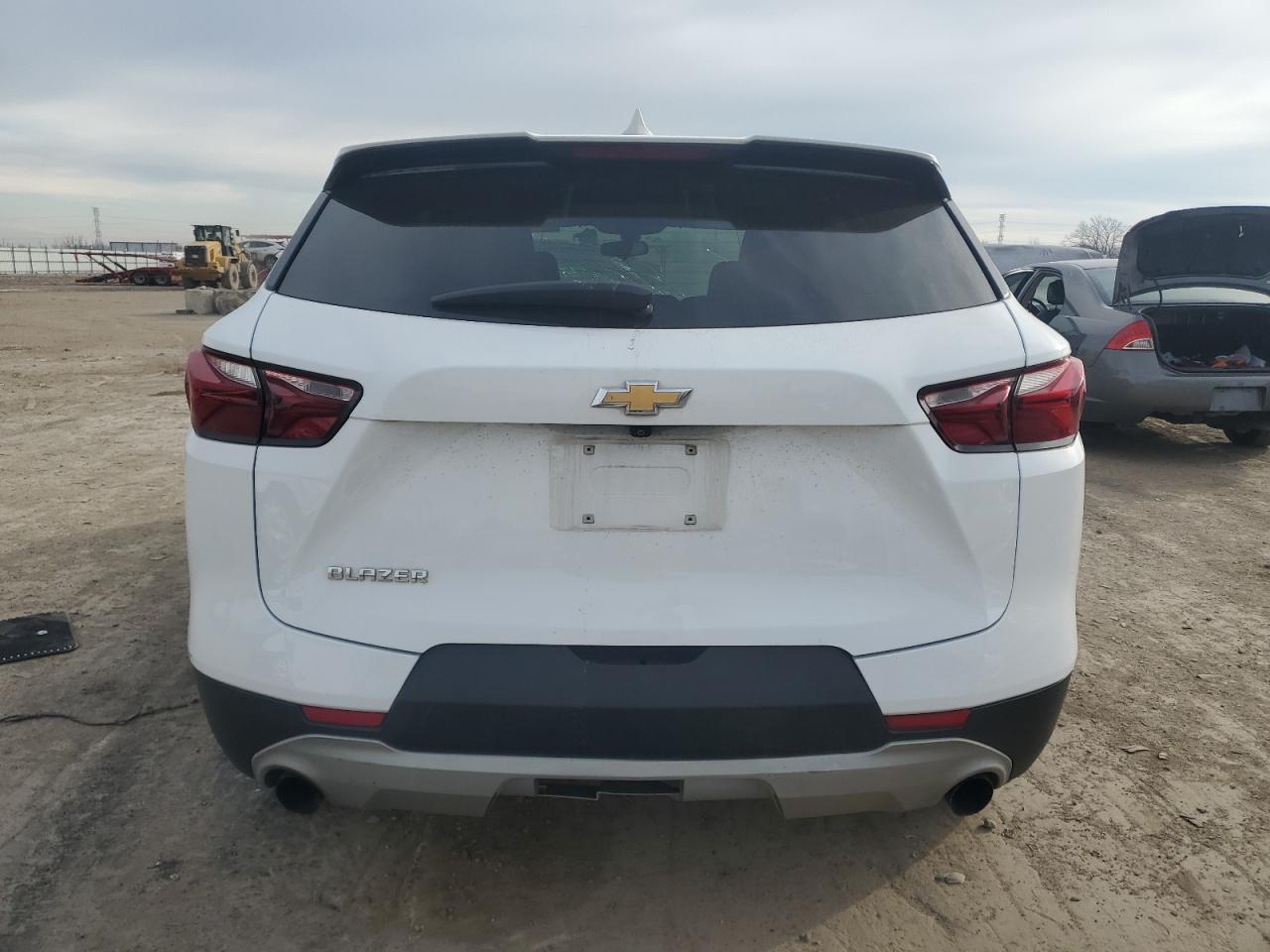 2021 Chevrolet Blazer VIN 3GNKBBRA4MS569353 Copart auction photo, side / front end damage thumbnail 6