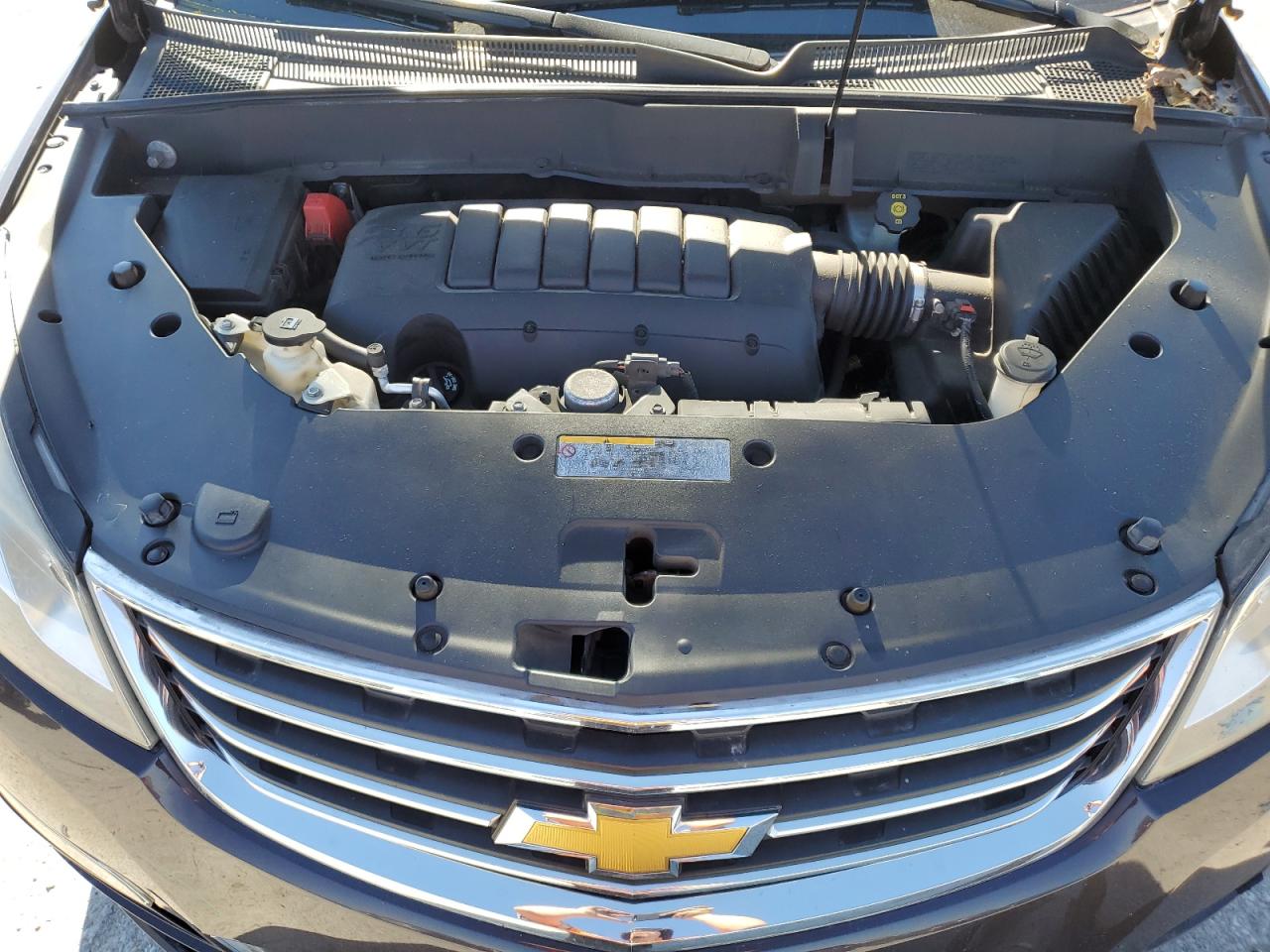 2015 Chevrolet Traverse VIN 1GNKRJKD4FJ381592 Copart auction photo, front end / undercarriage damage thumbnail 13