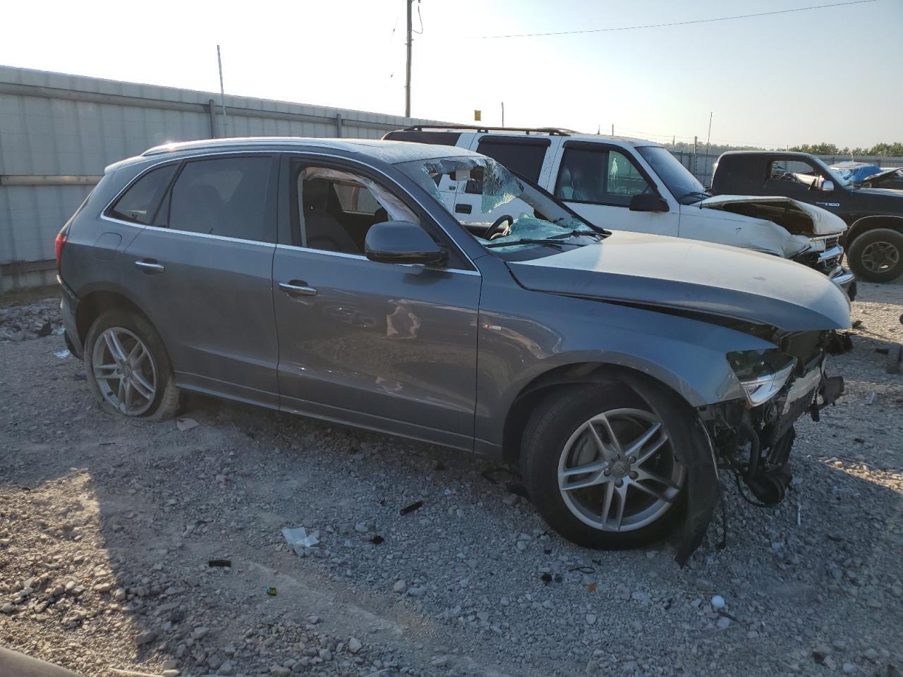 2015 Audi Q5 VIN WA1DGAFP8FA074013 Copart auction photo, rollover damage thumbnail 4