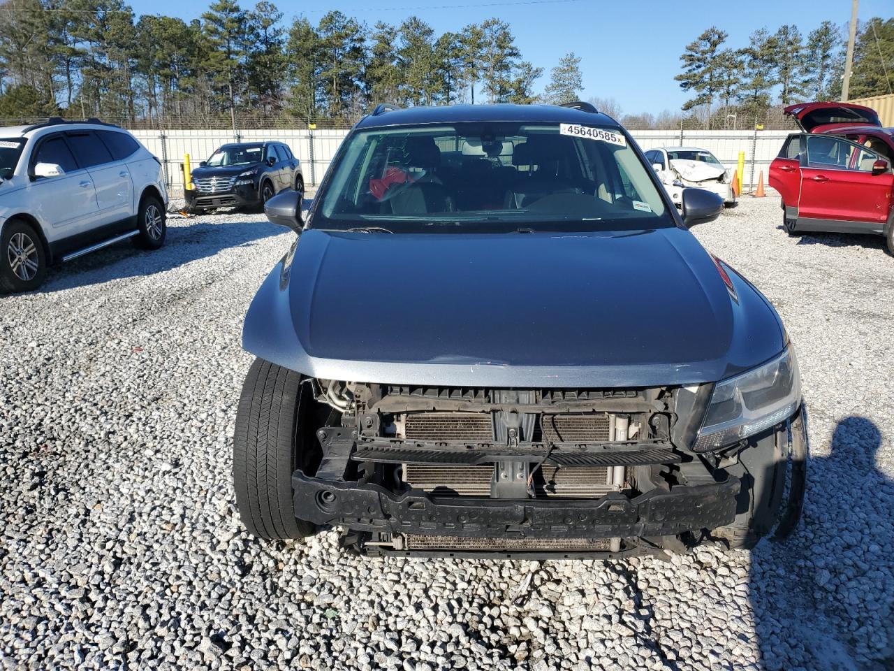 2018 Volkswagen Tiguan VIN 3VV3B7AX2JM133211 Copart auction photo, front end / side damage thumbnail 5