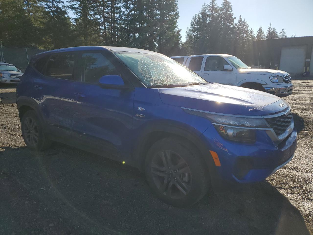 2022 KIA Seltos VIN KNDEPCAAXN7333623 Copart auction photo, rear end damage thumbnail 4