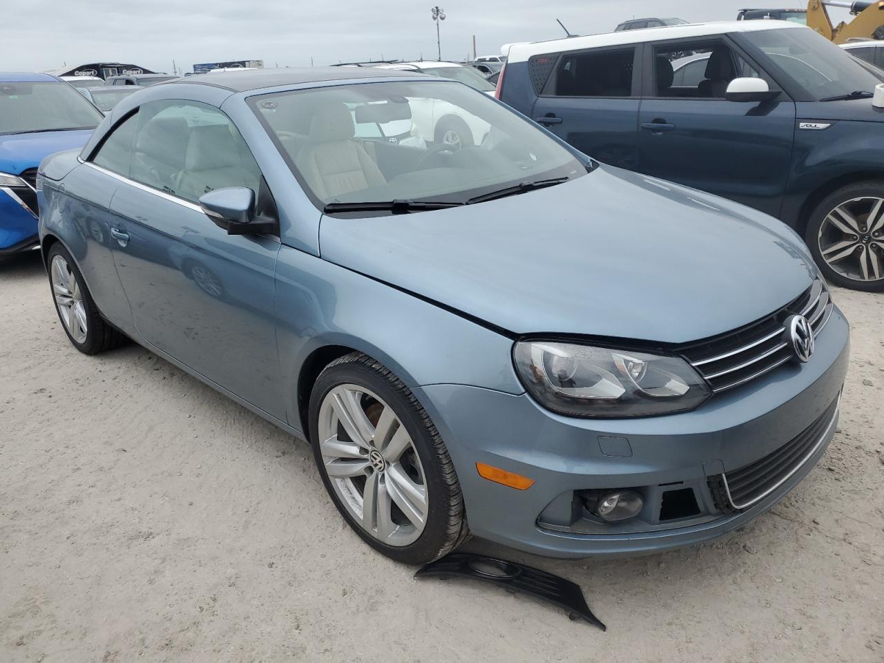 2014 Volkswagen Eos VIN WVWFW8AH5EV003854 Copart auction photo, water/flood damage thumbnail 4