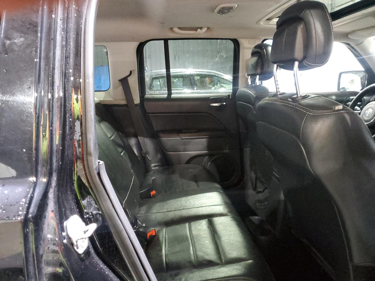 2015 Jeep Liberty (Patriot) VIN 1C4NJRFB3FD109943 Copart auction photo, all over damage thumbnail 11