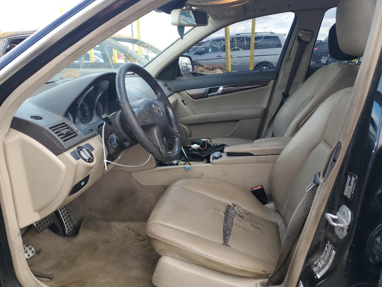 2009 Mercedes-Benz C-klasse VIN WDDGF81X19R074565 Copart auction photo, front end / minor dent/scratches damage thumbnail 7