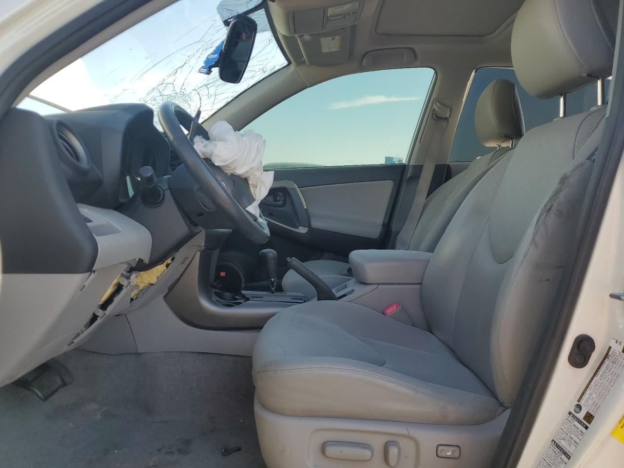 2009 Toyota RAV 4 VIN JTMBF31V695004623 Copart auction photo, front end / side damage thumbnail 7