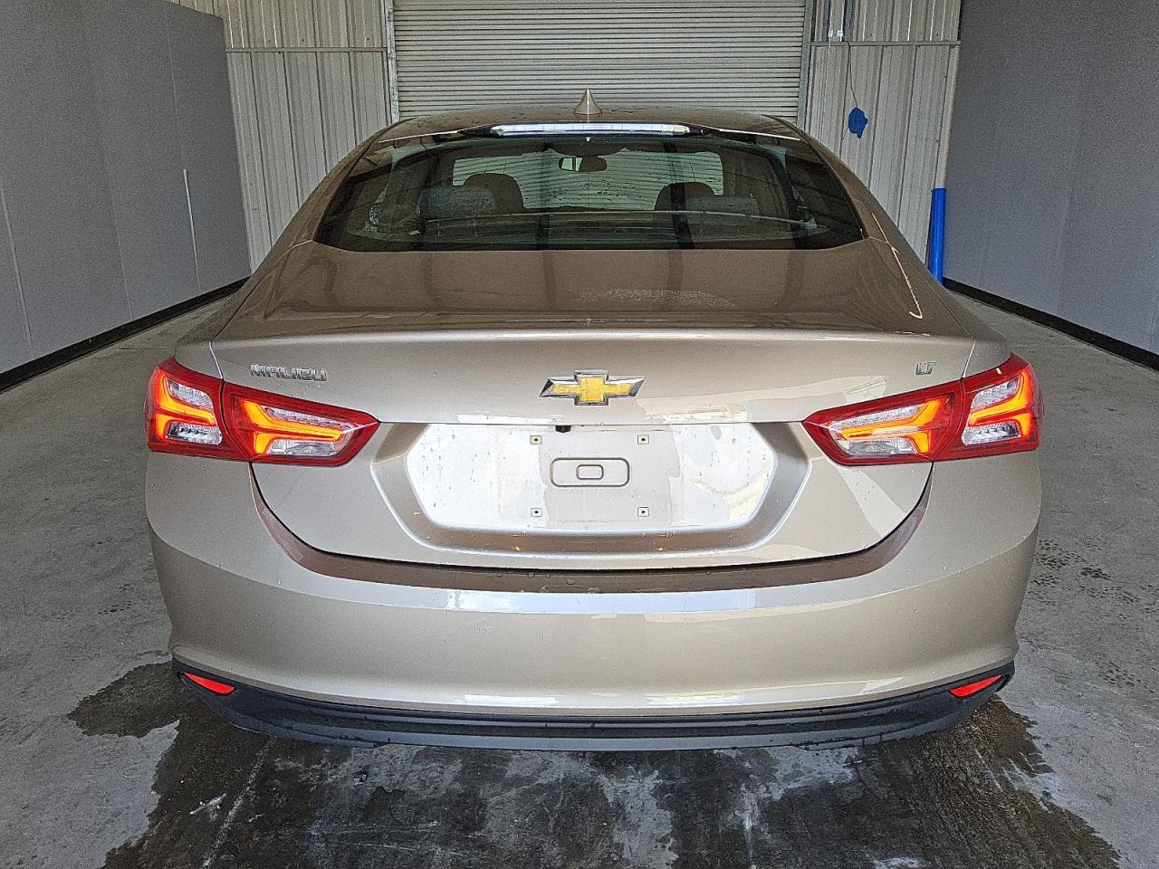 2022 Chevrolet Malibu VIN 1G1ZD5ST4NF194383 Copart auction photo, side damage thumbnail 6