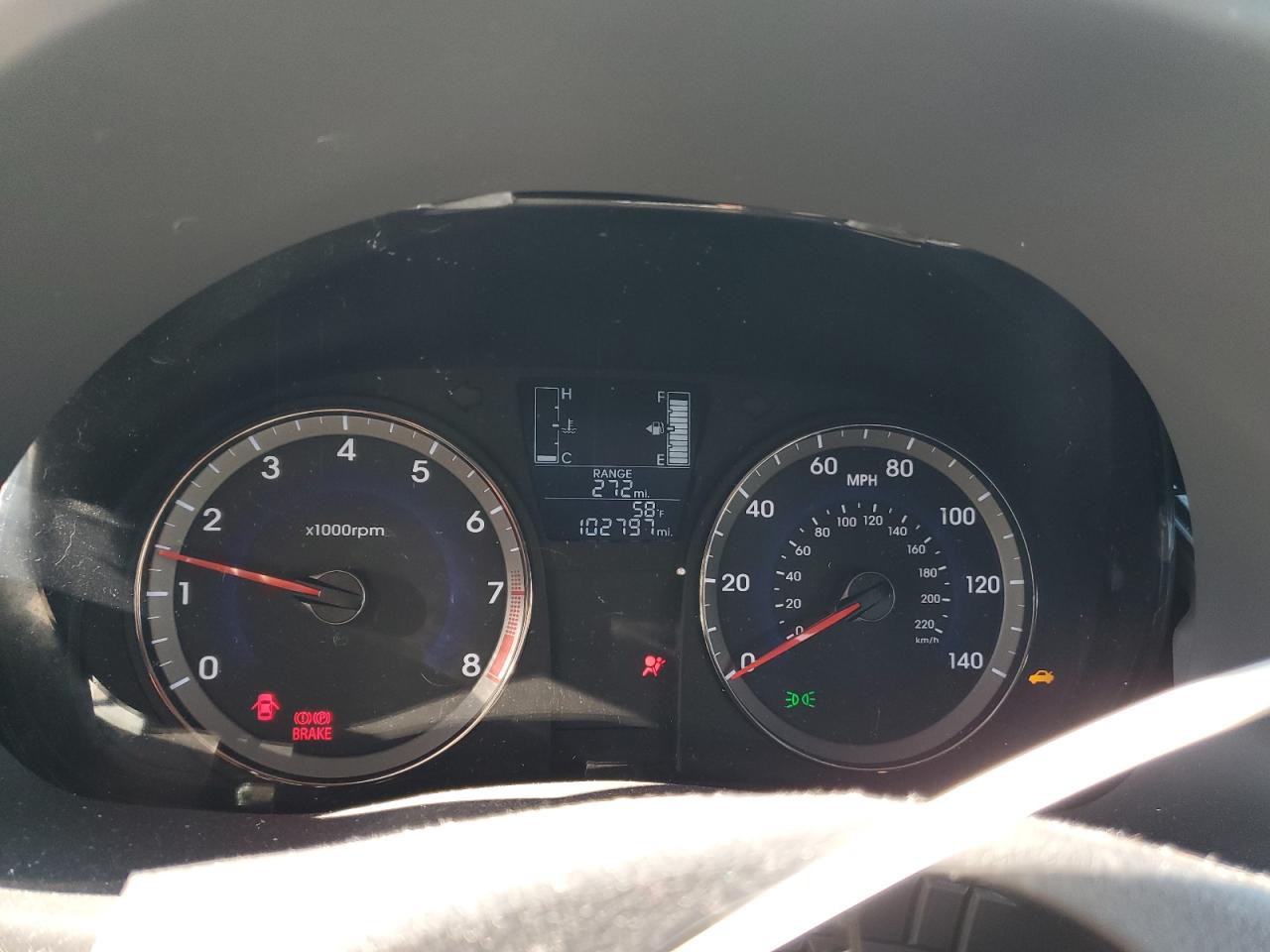 2015 Hyundai Accent VIN KMHCT4AE2FU811804 Copart auction photo, side / front end damage thumbnail 9