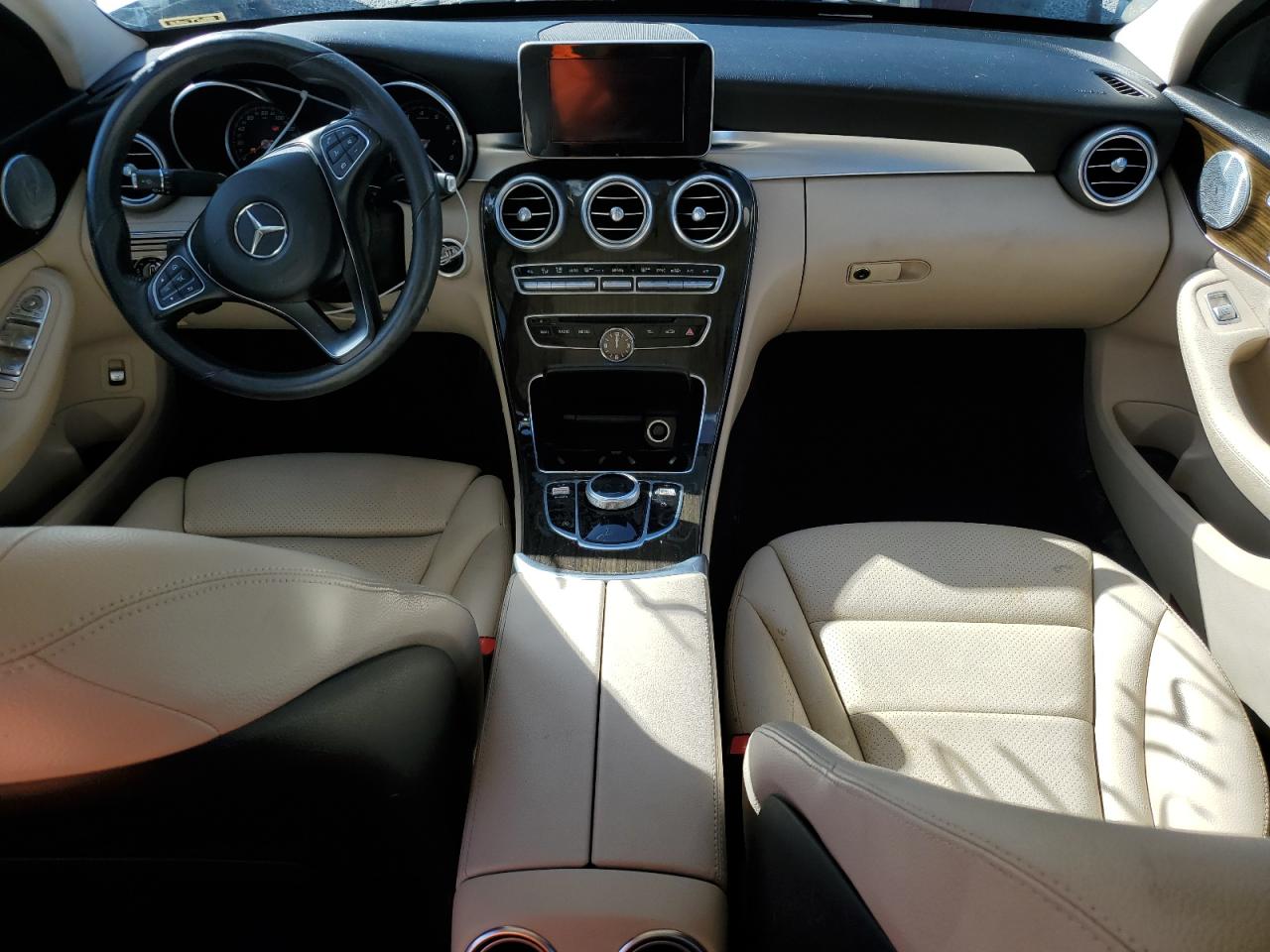 2017 Mercedes-Benz C-klasse VIN 55SWF4JB1HU210215 Copart auction photo, water/flood damage thumbnail 8