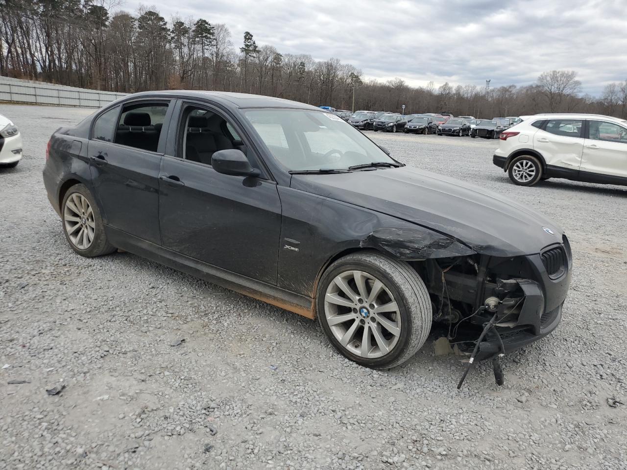 2011 BMW 3er VIN WBAPK5G54BNN29462 Copart auction photo, front end damage thumbnail 4