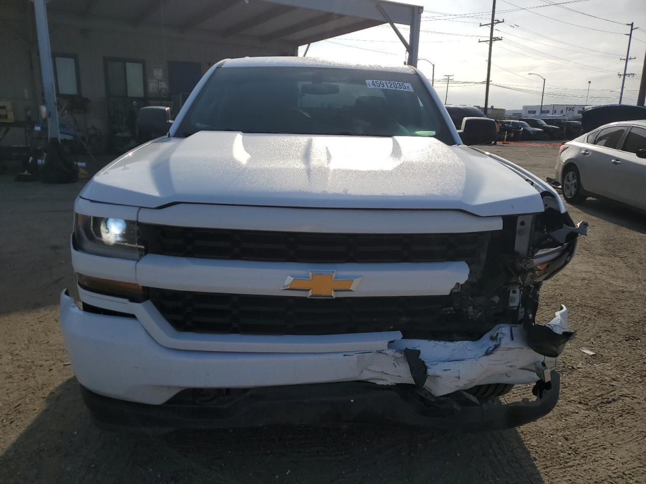 2017 Chevrolet Silverado VIN 1GCRCPEC3HZ350546 Copart auction photo, front end / side damage thumbnail 5
