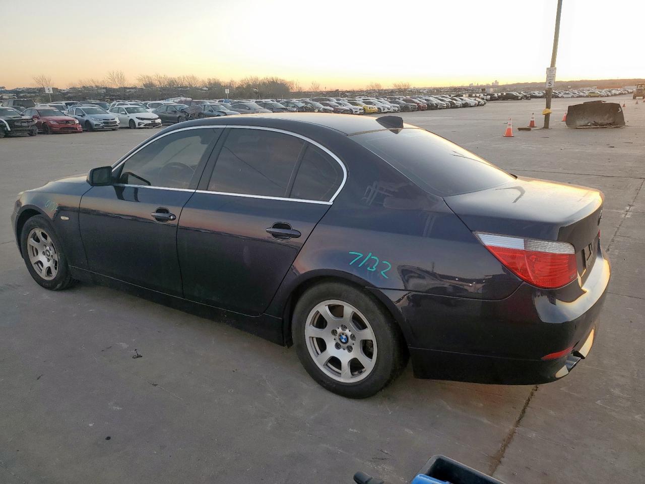 2004 BMW 5er VIN WBANA53534B853653 Copart auction photo, front end / rear end damage thumbnail 2