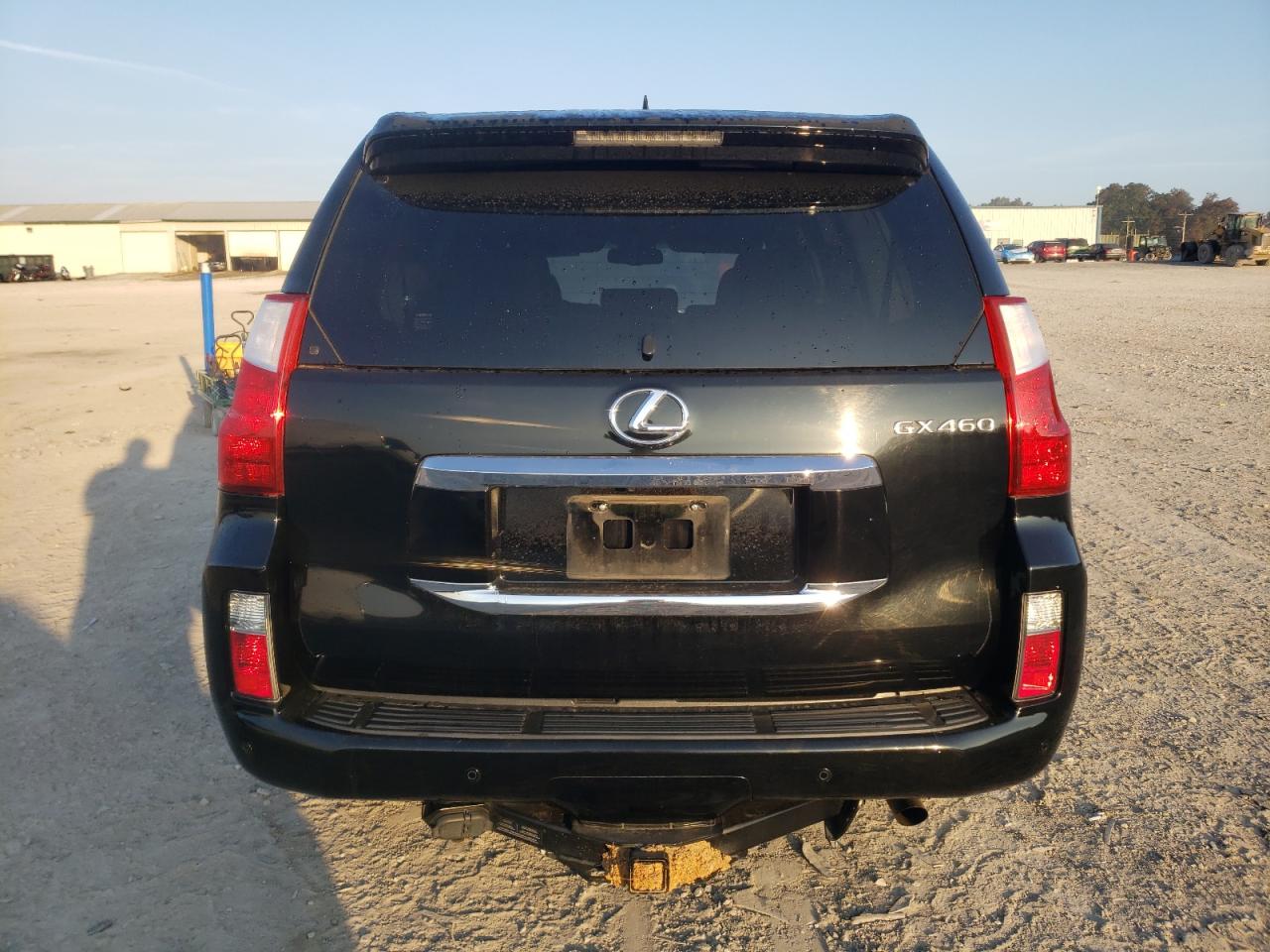 2011 Lexus GX VIN JTJBM7FX6B5035042 Copart auction photo, normal wear / mechanical damage thumbnail 6